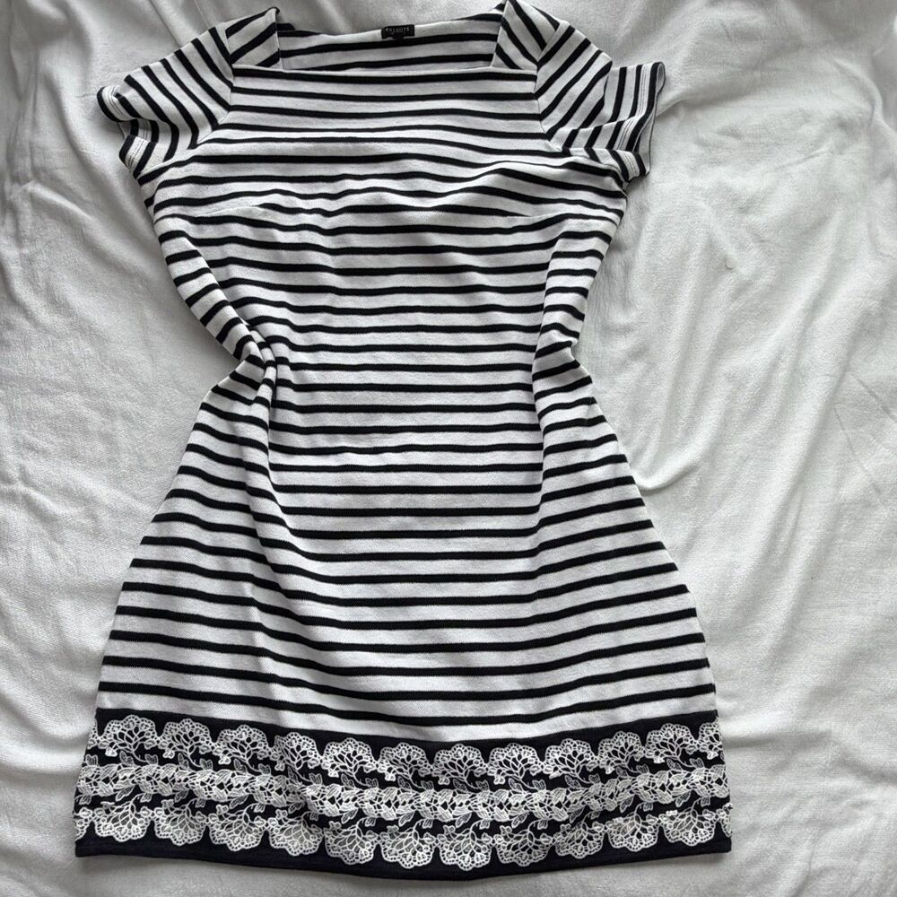 Talbots Petite 1X White Blue Striped Knit Shift Dress Lace Hem Boat Neck